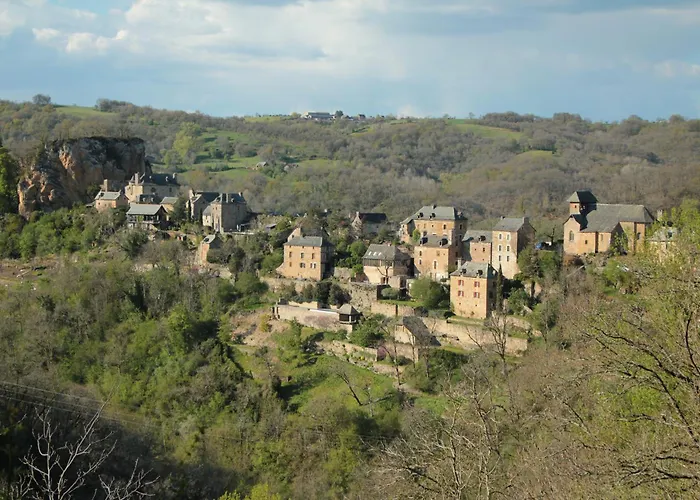 La Maisonnette En Bois אסטנג
